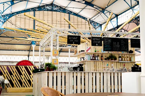 La Halle Flachat Restaurant Bar Asnières-sur-Seine