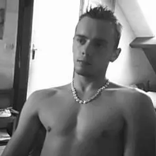 Sébastien F