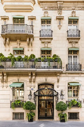 Les Confidences Restaurant Paris