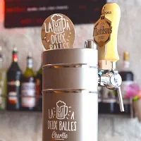 Charlie... et sa bière à deux balles
