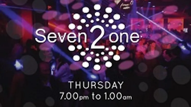 La seven2one Club