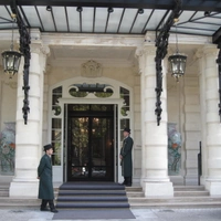 Le Shang Palace