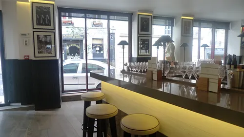 La Dégustation Restaurant Bar Shop Paris