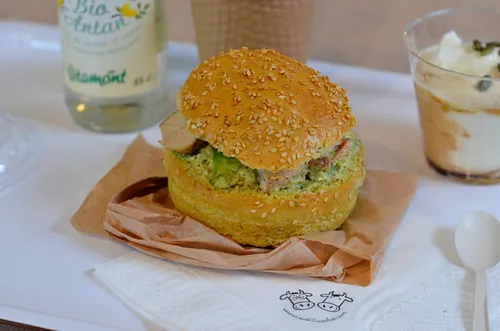 Aux 2 Vaches Restaurant Paris