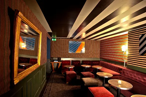 Le Chacha Club Club Restaurant Bar Paris