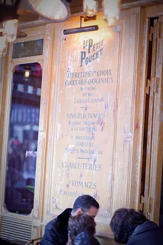 Le Petit Poucet Restaurant Bar Paris