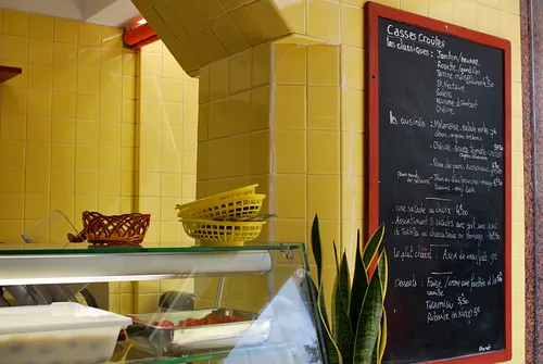 CheZ aline Restaurant Shop Paris