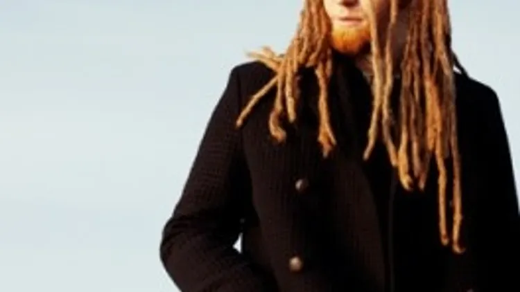 Newton Faulkner