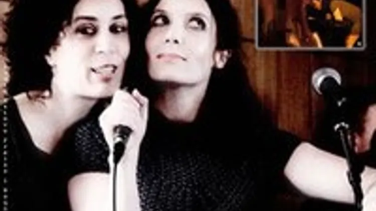 JULIETTE KAPLA et CLAIRE BELLAMY + LAURENT MALOT