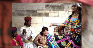 Anwar Khan group & Kalbelya - Musique et danse du Rajasthan