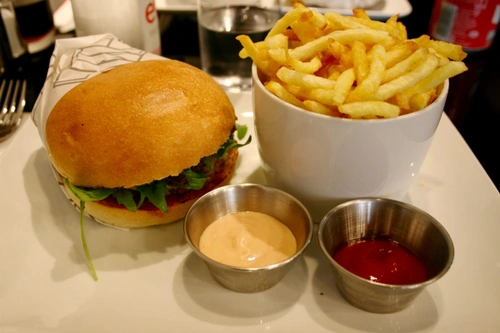 Little Apple Restaurant Paris