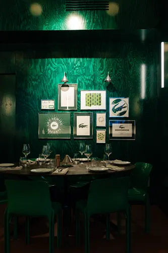 Café Lacoste Restaurant Paris