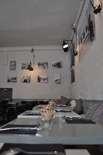 Les Dégommés Restaurant Bar Paris
