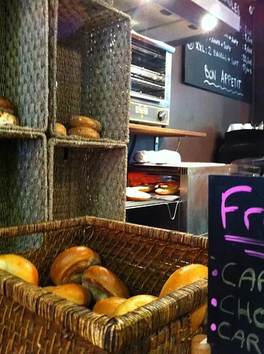 Ari's Bagels Restaurant Paris