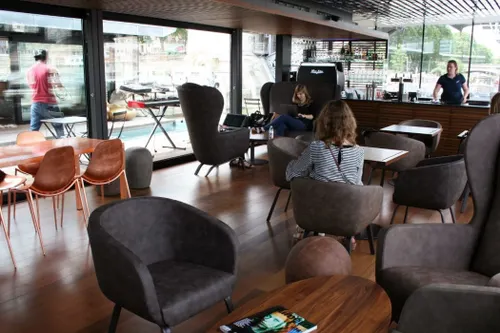 OFF Paris Seine Bar Paris
