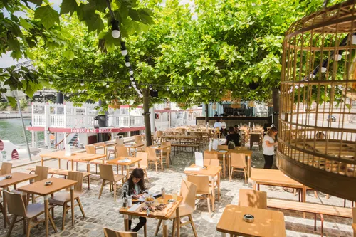 Démesure sur Seine Bar Paris