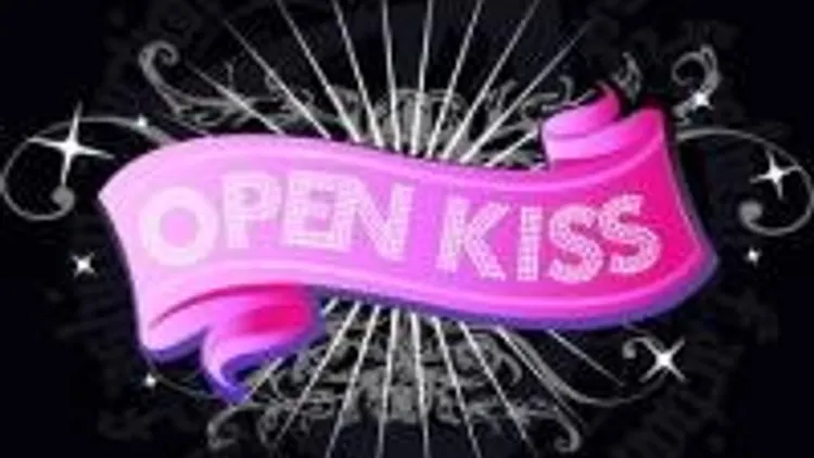 Open Kiss