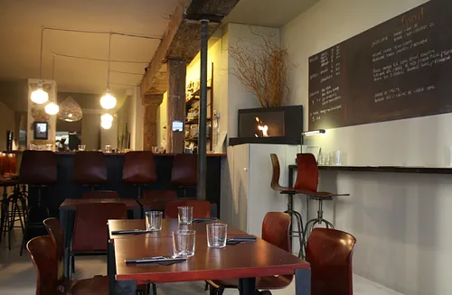 Food Restaurant Paris