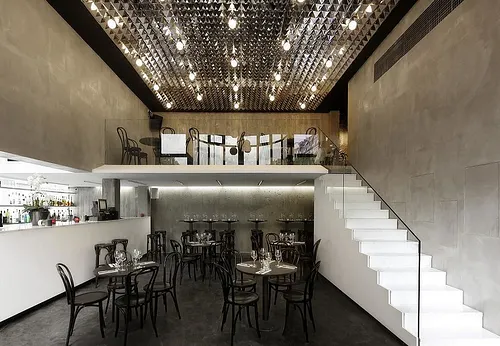 Le First Avenue Restaurant Bar Paris