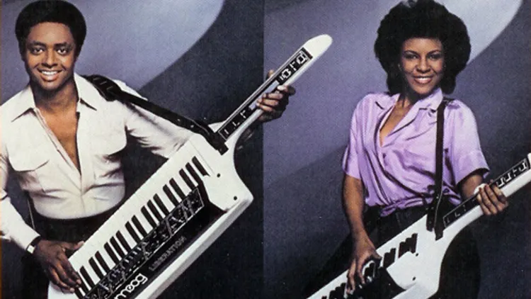 The Club Classic : 70's, 80's & 90's Hits