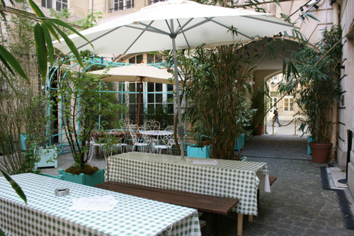 Le Jardin Municipal Bar Restaurant Paris
