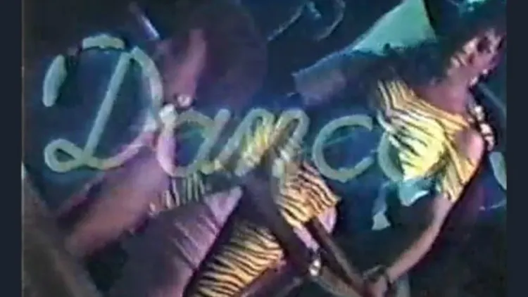 ALERTE ROUGE REVIVAL PALACE 90's