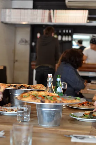 Anna & Jo's Pizza Restaurant Paris