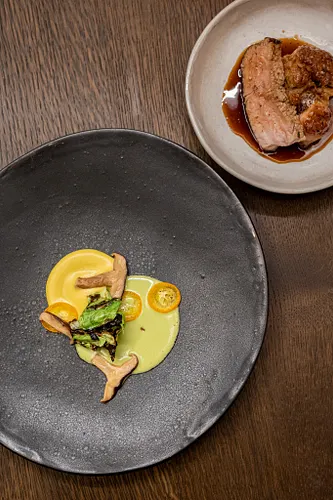 NHOMe Restaurant Paris