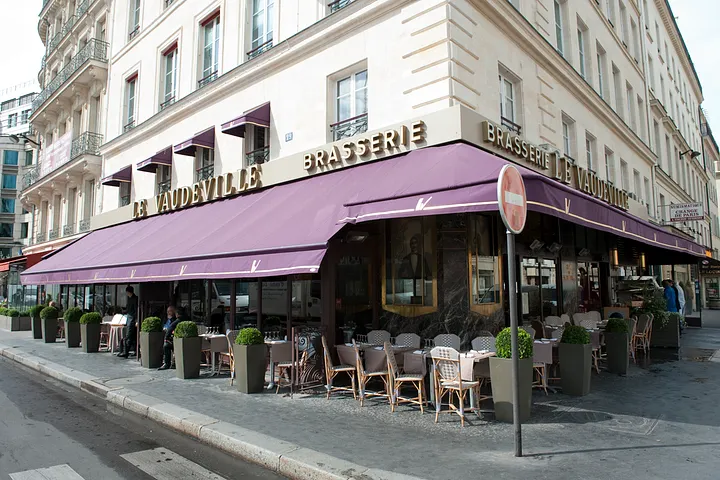 Le Vaudeville