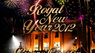 ROYAL NEW YEAR "PIERRE CARDIN - CHAMPS ELYSEES"