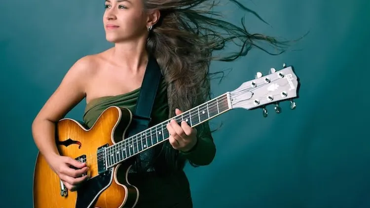 Nina Attal en concert