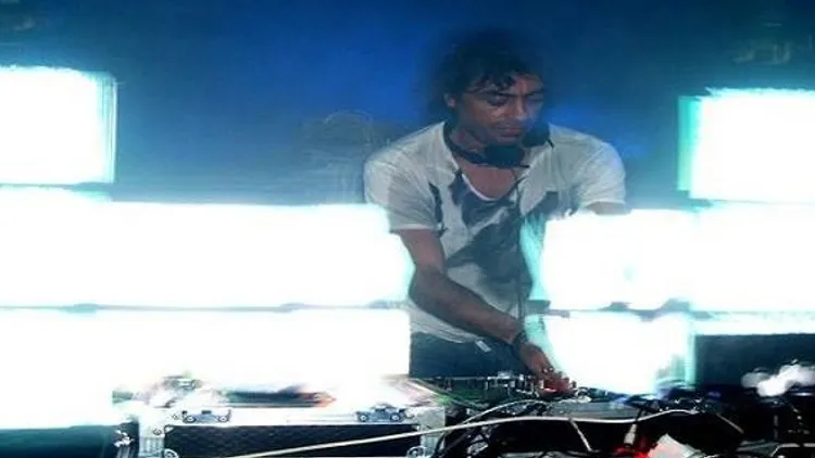 Psychaos live & Joti Sidhu revival dj set (Ibiza London Goa)