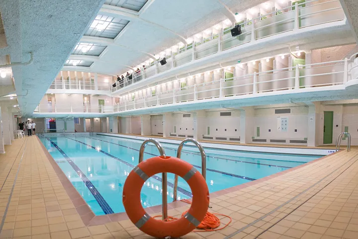 Piscine des Amiraux