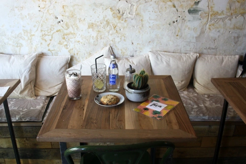 Flea Restaurant Saint-Ouen