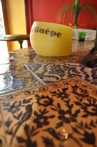 La Guêpe Restaurant Bar Paris