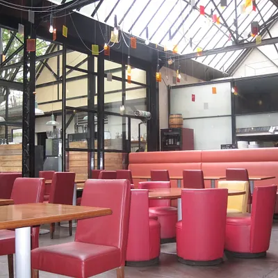 L'Entrepôt, le restaurant multi ambiance