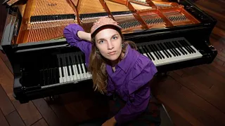 Marie Krüttli - piano solo