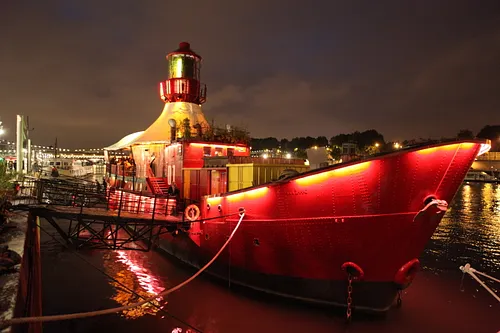 Bateau Phare Club Salle de concert Paris
