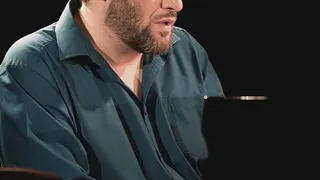 DENIS CHOUILLET SOLO « CHANTS ET DANSES DE MOI-MEME »