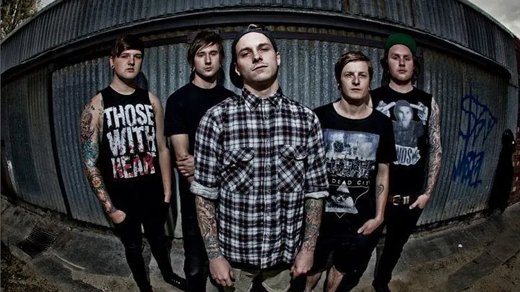 Suicide silence + Thy Art Is Murder