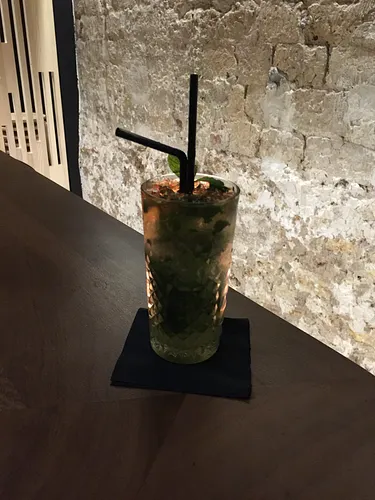 Le Distrait Bar Paris