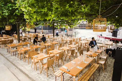 Démesure sur Seine Bar Paris