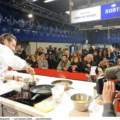 Les chefs cuisinent dans le métro