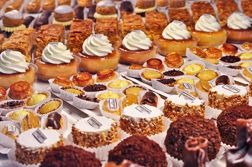 La Pâtisserie des Martyrs - Sébastien Gaudard Shop Paris