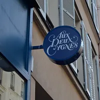 Aux Deux Cygnes