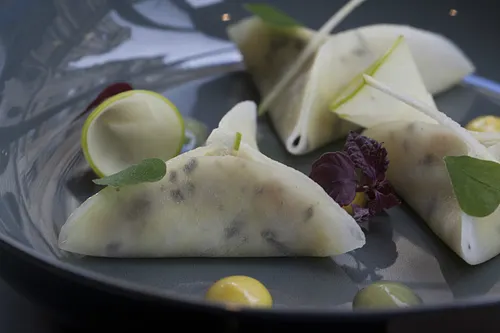 Racines Des Prés Restaurant Paris