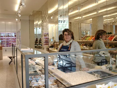 Maison Plisson Beaumarchais Restaurant Shop Paris