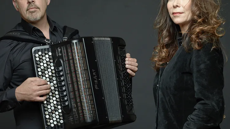concert hommage Léo Ferré et Aragon / et bal littéraire