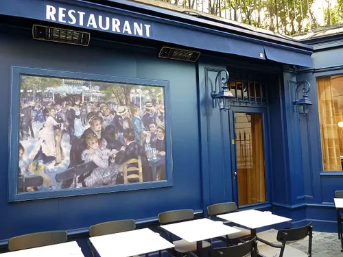 Le Moulin de la Galette Restaurant Paris