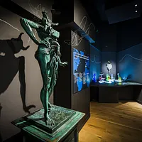 Dalí Paris